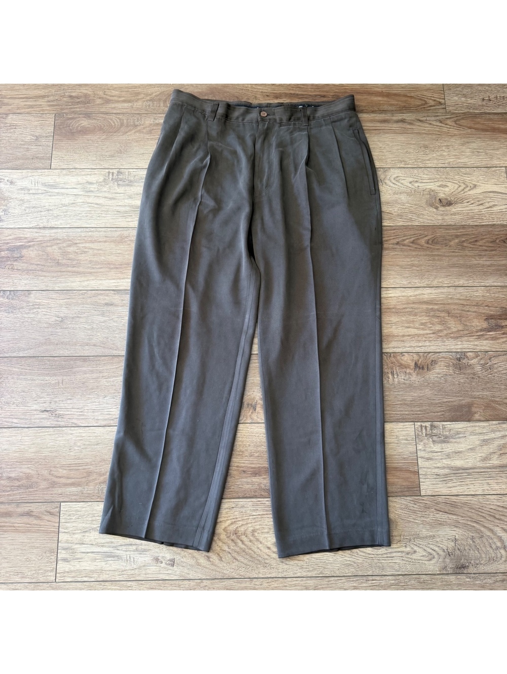 Tommy Bahama Relax 100% Silk Pleated Pants Grey 35